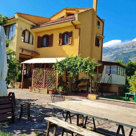 Villa Alberto Sulmona Luaran gambar